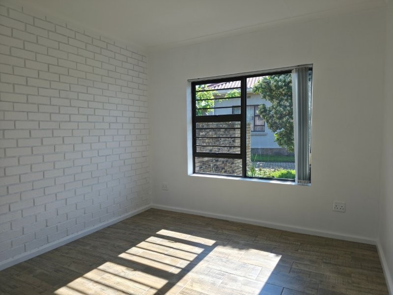 2 Bedroom Property for Sale in C Place Eastern Cape